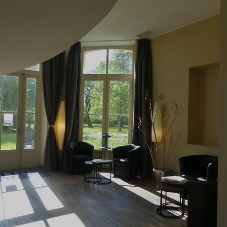 Hotel Et Spa Du Chateau Лагор Екстериор снимка