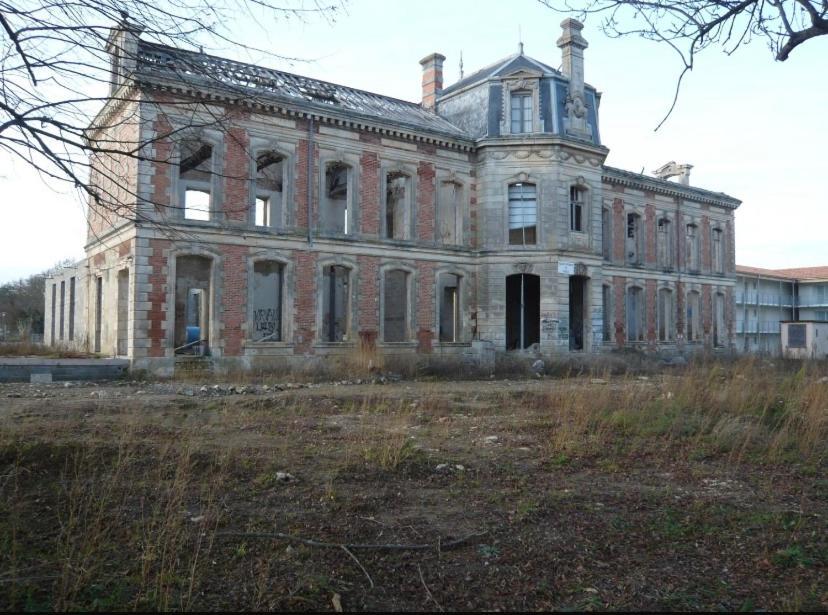 Hotel Et Spa Du Chateau Лагор Екстериор снимка