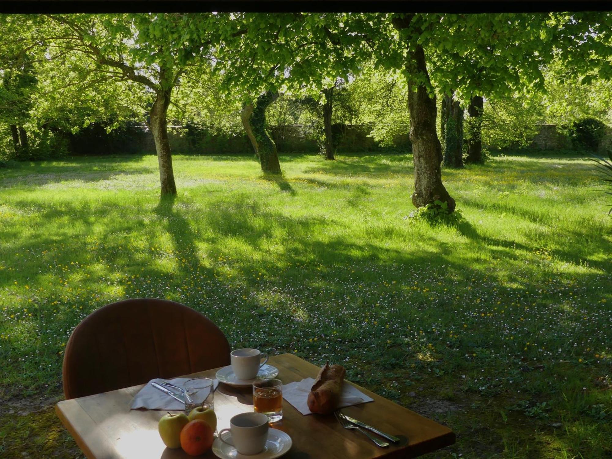 Hotel Et Spa Du Chateau Лагор Екстериор снимка